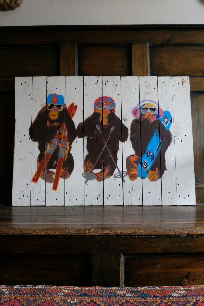 Naïve street artwork by an 'unknown artist - Three Wise Monkeys