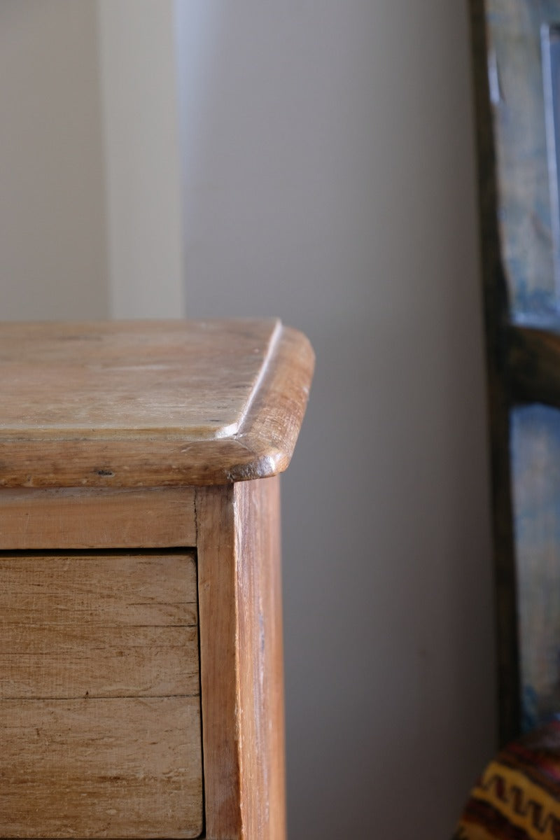 Antique pine chest of graduated drawers