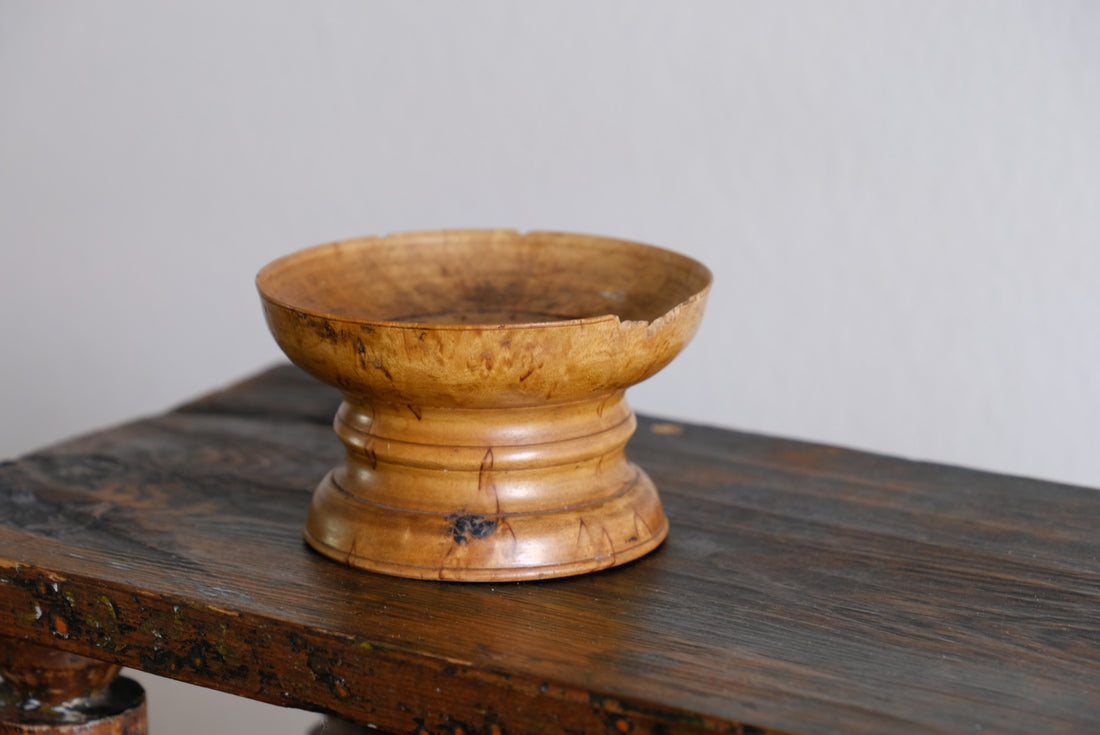 Burr Wood Treen Cup Shaped Pomander - Signed By The Turner